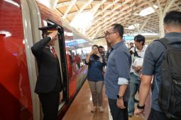 Nama kereta cepat 'Whoosh' dikenal hingga luar negeri, kata Menhub