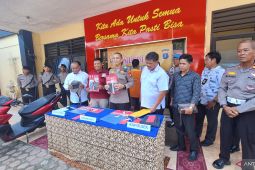 Polisi Pelabuhan Semayang Balikpapan meringkus pengedar dan pengguna sabu