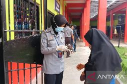 Lapas Perempuan Kelas II B Jambi tes urine 30 warga binaan