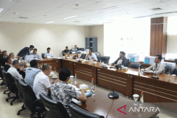Komisi III dan Perumda PPJ gelar rapat kerja bahas pembangunan Pasar Jambu Dua
