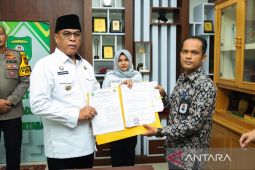 Bupati Madina tandatangani NPHD Pilkada 2024