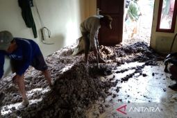 BPBD Cianjur catat 2 kecamatan dilanda banjir dan longsor