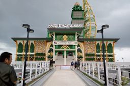 PT BIB persembahkan masjid apung bernilai Rp43 miliar