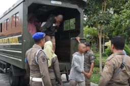 Satpol PP Surabaya perketat pengawasan aktivitas remaja di malam hari