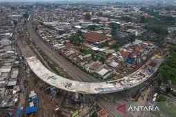 Progres pembangunan Jembatan Layang Ciroyom
