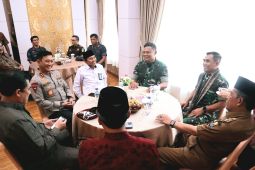 Kapolda Jambi sambut kedatangan Danrem 042 Gapu Kolonel Inf Rachmad