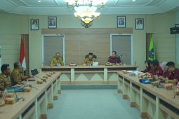 Pemkab HSS tindaklanjuti penyelesaian status WNA India ingin jadi WNI
