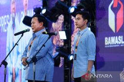 Hari ketiga kampanye, Prabowo ke Malaysia Gibran beri tali asih Korpri