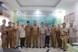 Hairan pimpin sidang Panitia Pertimbangan Landreform  Tanjab Barat