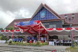 Pemkab Bangka Selatan upacara HUT ke-52 KORPRI, Hari Guru Nasional dan HUT ke-78 PGRI