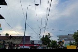 Legislator Paser minta pemda optimalkan lampu penerangan jalan desa