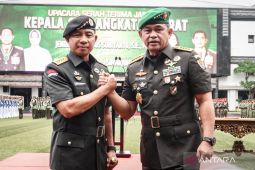 Panglima TNI Agus pimpin sertijab KSAD Maruli