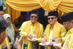 Lapsus - Paman Birin apresiasi tradisi makan gratis bersama