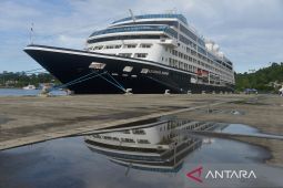 FOTO - Kapal pesiar Azamara Journey kunjungi Sabang