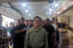 Cak Imin berjanji akan kembalikan kewenangan sertifikat  halal ke MUI