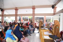 Pemkab Sidoarjo cek lapangan penerima program Kurma