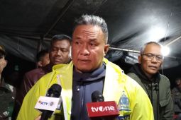 Tim gabungan evakuasi korban ke-75 erupsi Gunung Marapi