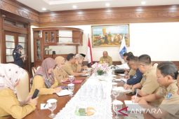 Pj Gubernur Safrizal kumpulkan pejabat provinsi bahas ketahanan pangan masyarakat