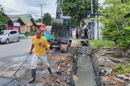 DPUTR Paser keruk drainase cegah banjir