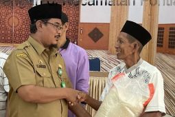 Pemkot Pontianak jaga ketahanan pangan dengan bantuan beras kepada 2.200 KK