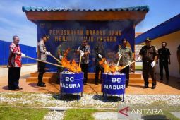 Bea Cukai Madura musnahkan barang sitaan senilai Rp33,3 miliar