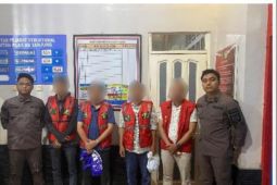 Kejari Tabalong tahan tersangka korupsi pembangunan RS Kelua