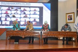Menaker Ida Fauziyah minta jajarannya gunakan anggaran 2024 tepat sasaran