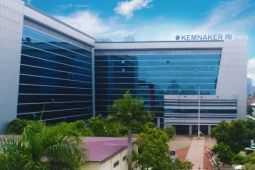 Kemnaker sampaikan PP dan PKB sarana capai hubungan industrial harmonis