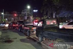 Kebijakan antrean BBM "Mobil-Malam" Samarinda dinilai tak efektif