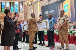 Teluk Bintuni raih penghargaan penyaluran dana desa 2023 tercepat