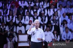 Ganjar: Rakyat bahagia bila pemerintah tidak "baperan"