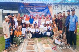 20 mahasiswa di Mandailing Natal dapat beasiswa dari PT SMGP