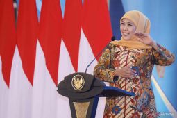 Khofifah serahkan DIPA dan TKD Jatim 2024 Rp129,3 triliun
