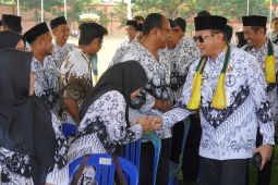 Pj Bupati HSS pimpin HUT PGRI