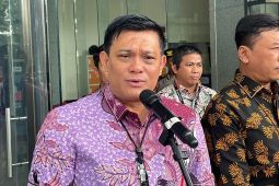 Berkas tersangka kasus film porno telah lengkap