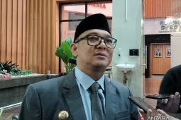Bupati Bogor imbau warga sekitar kaki Gunung Salak waspada usai dua kali gempa