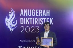 Dosen USK raih penghargaan prestasi terbaik nasional