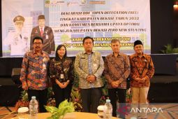 Pemkab Bekasi minta peran swasta melalui TJSL bangun jamban sehat