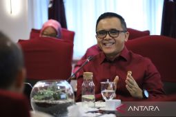 Presiden tunjuk Menpan RB Azwar Anas jadi menkumham "ad interim"