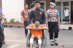 Polres Karawang tembak pelaku lima pelaku pembegalan modus prostitusi online