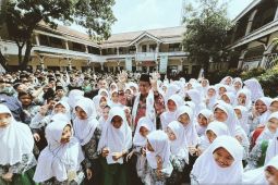 Mahfud Md sebut pesantren basis pendidikan demokrasi