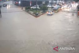 BPBD Samarinda evakuasi dan bantu warga terdampak banjir