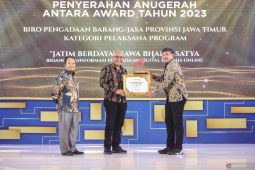 Pengadaan digital Biro PBJ Jatim raih penghargaan dari ANTARA