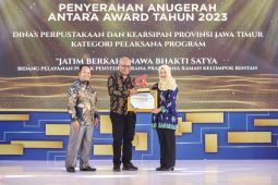 Penyedia Sarpras Ramah Kelompok Rentan, Disperpusip Jatim terima penghargaan dari ANTARA