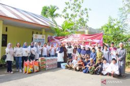Alumni Akabri 98 di Maluku gelar bakti sosial peringati 25 tahun pengabdian