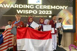 Siswa SMAN 7 Sarolangun raih juara II internasional WISPO