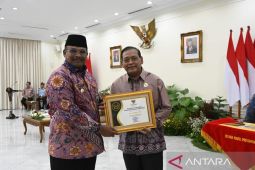 Pj Gubernur Safrizal: Penghargaan ini bentuk komitmen kepada masyarakat