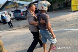 Kombes Sabana turun ke jalan bantu korban kecelakaan