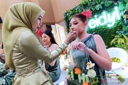 Dukung "Green Beauty", produsen kosmetik kenalkan lipstik berbahan alami