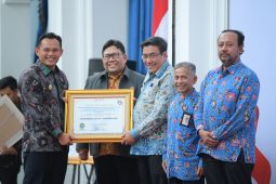 Pemkot Tasikmalaya terima Penghargaan Predikat Zona Hijau dari Ombudsman RI